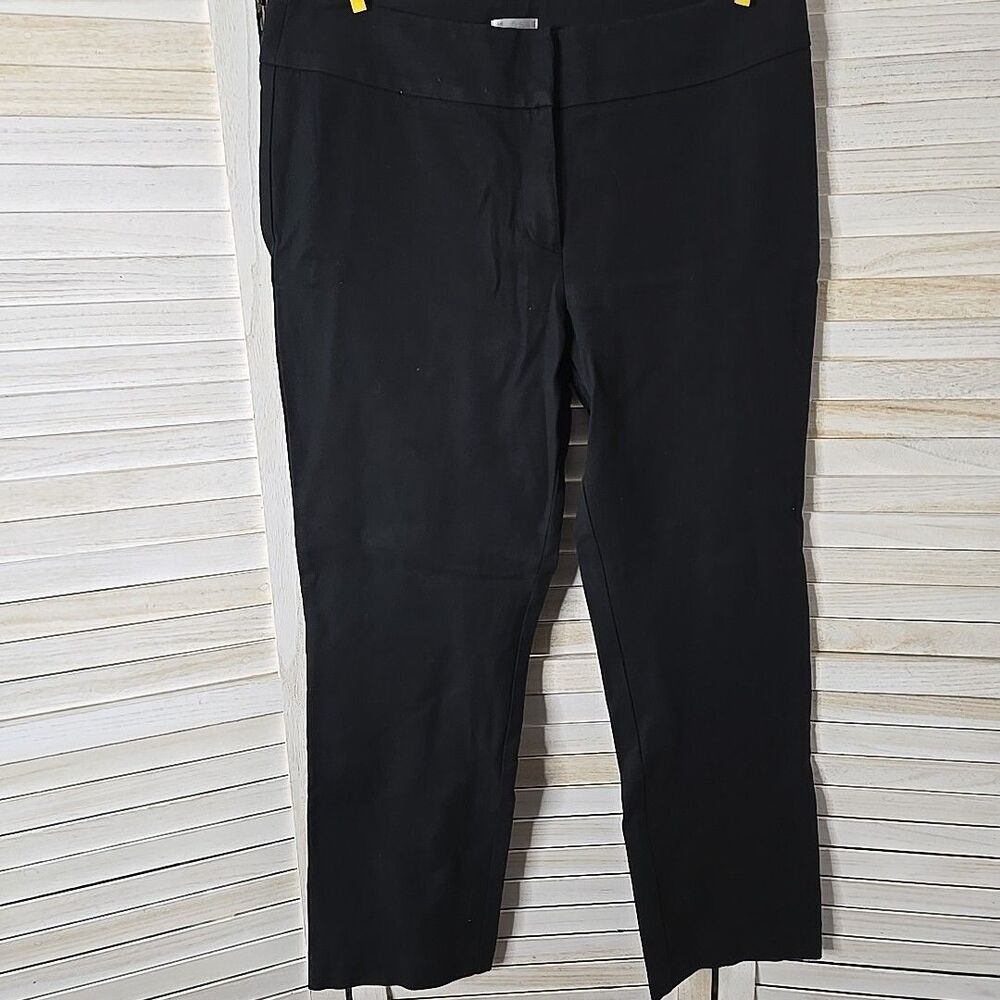 Chico’s Slim Ankle Pants 2 M Womens Straight Leg Structured Crop Minimalist Chic